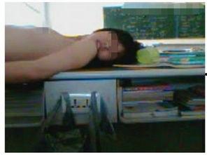 高中生墙角门视频,揭秘校园隐私与安全边界